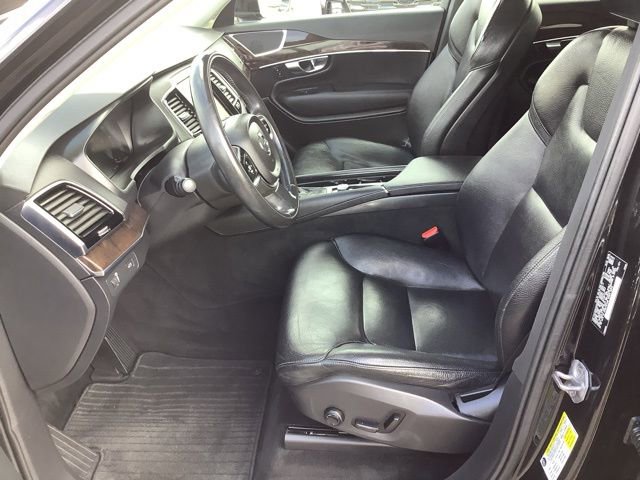 Used 2016 Volvo XC90 T6 Momentum w/ Momentum Plus Package image 9