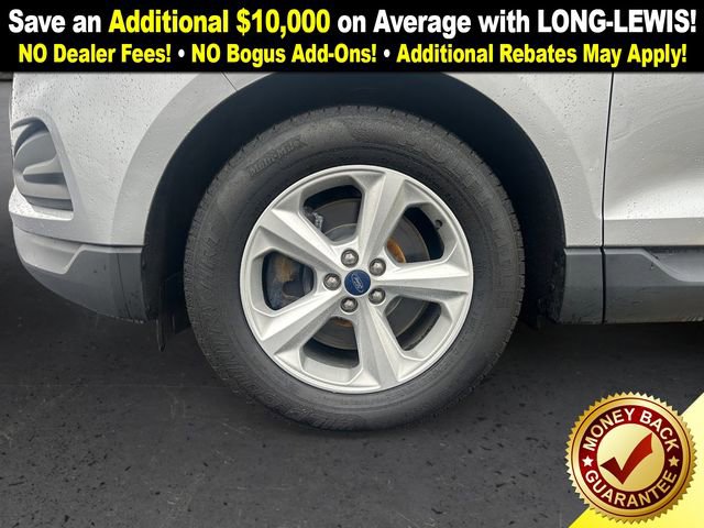 Used 2021 Ford Edge SE image 13