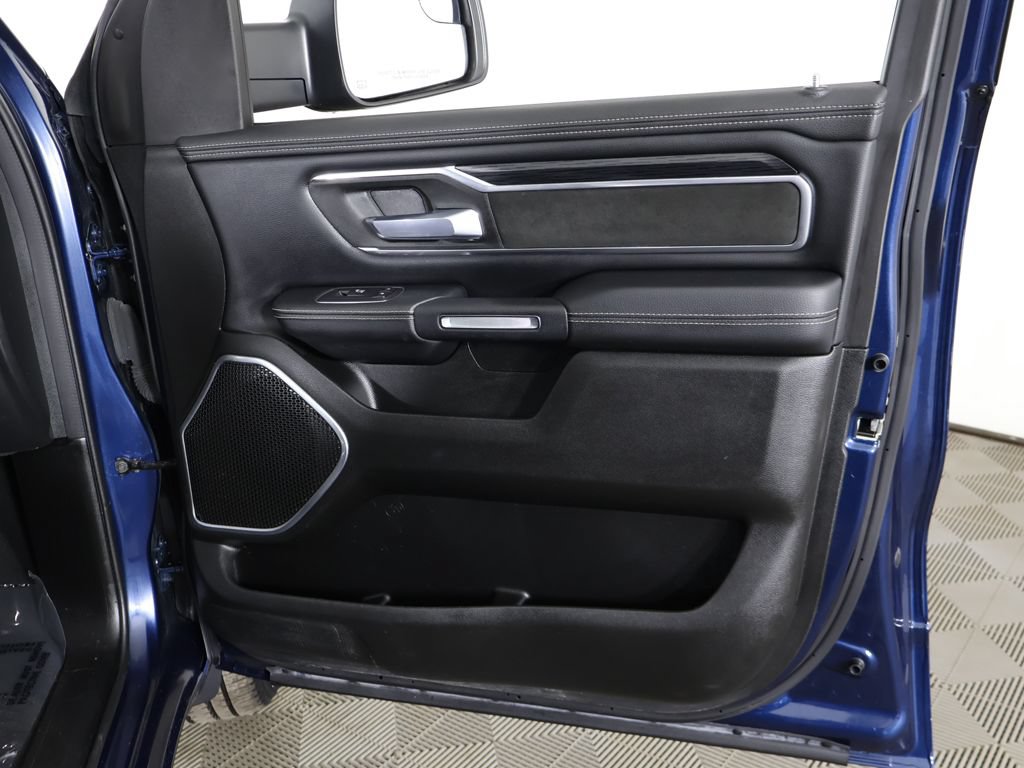 Used 2023 RAM 1500 Laramie AWD/4WD image 24
