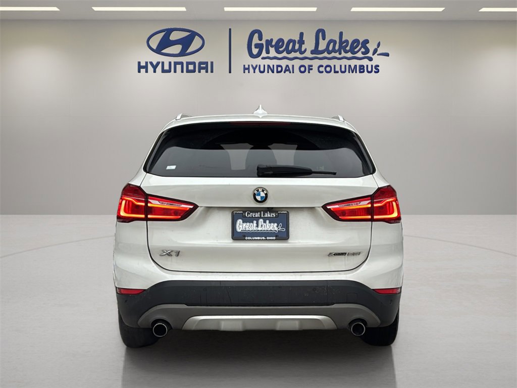 Used 2019 BMW X1 xDrive28i w/ Convenience Package image 4