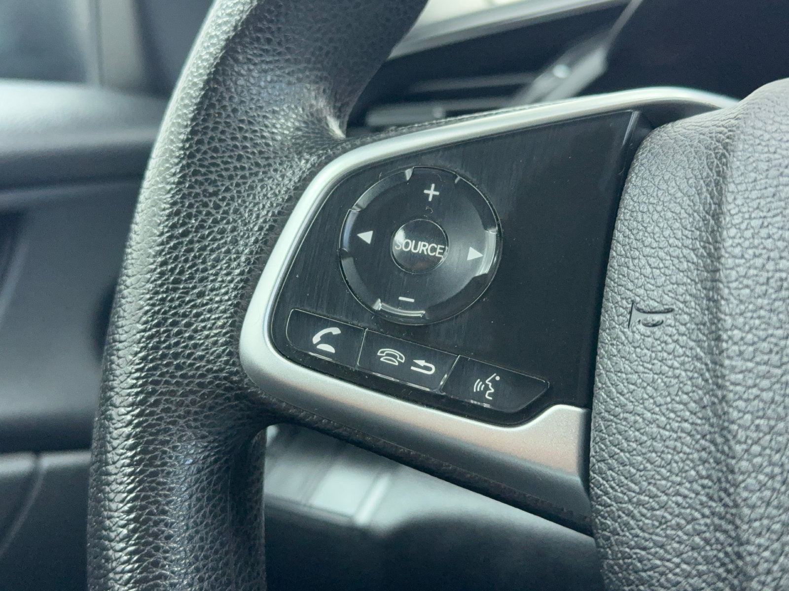 Used 2018 Honda Civic LX image 33