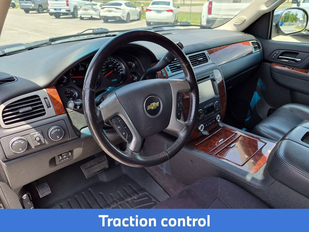 Used 2013 Chevrolet Suburban LTZ AWD/4WD image 32