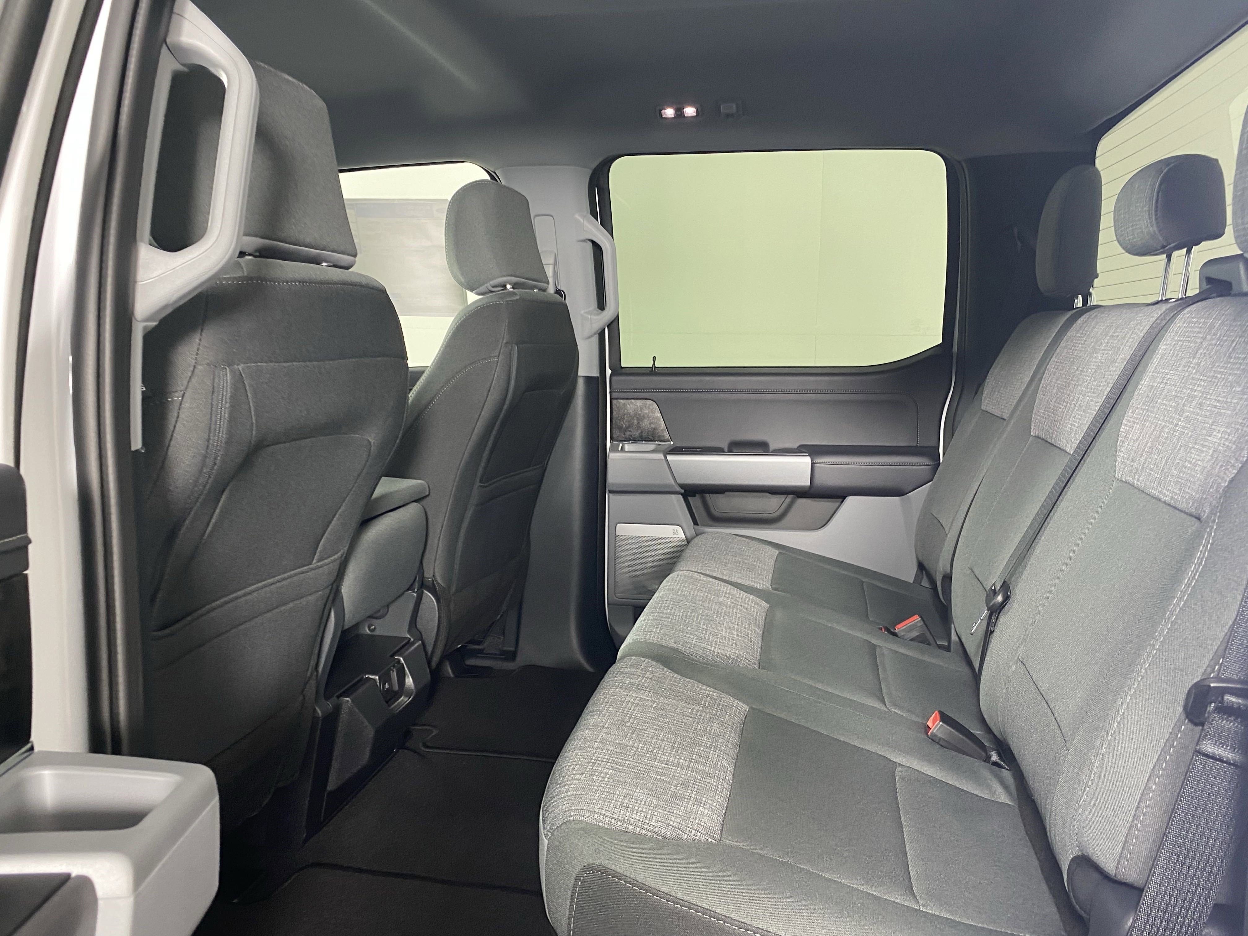 New 2025 Ford F350 XLT w/ Black Appearance Package image 14