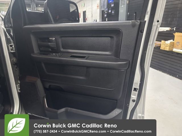 Used 2016 RAM 2500 Tradesman w/ Chrome Appearance Group image 36