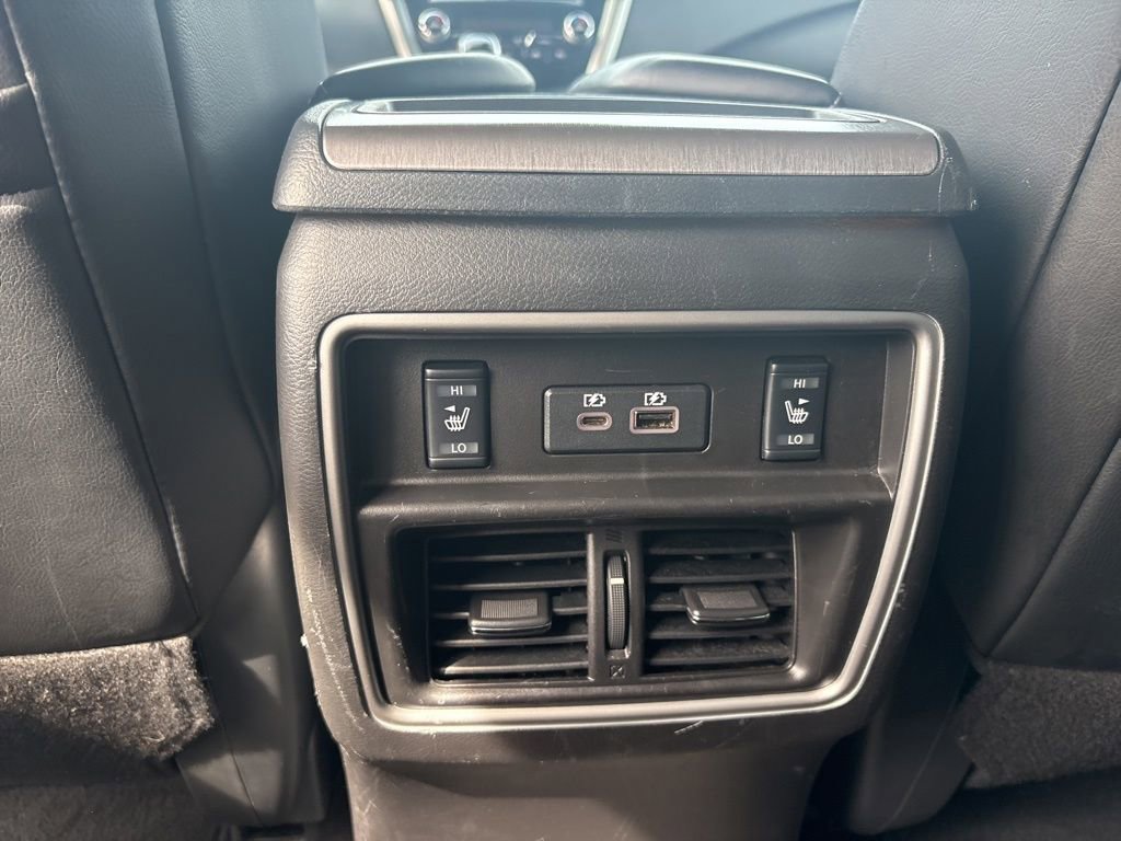 Used 2023 Nissan Murano SL image 34