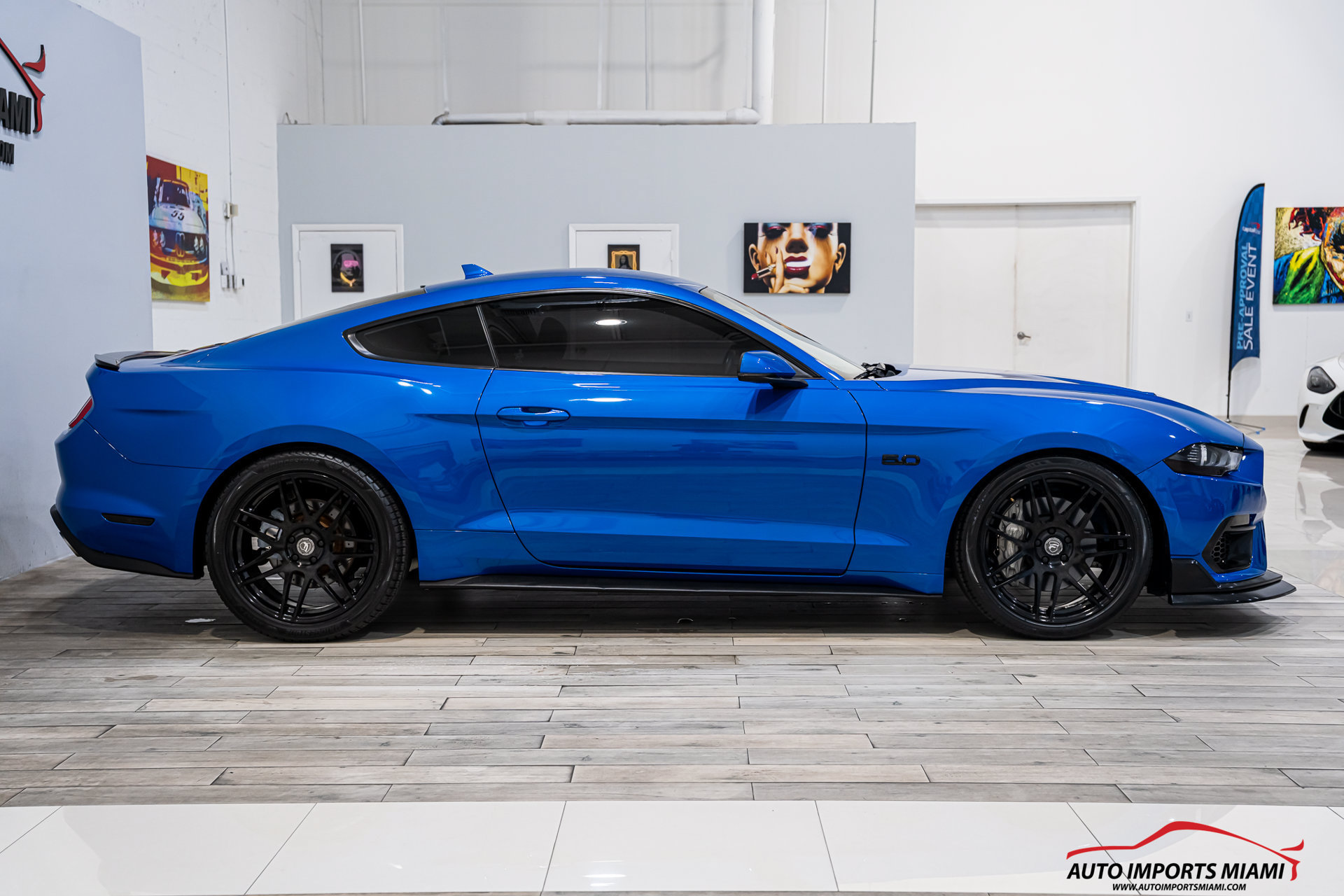 Used 2020 Ford Mustang GT Premium w/ Equipment Group 401A RWD image 27