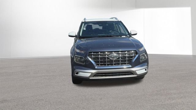 New 2026 Hyundai Venue SEL FWD image 3