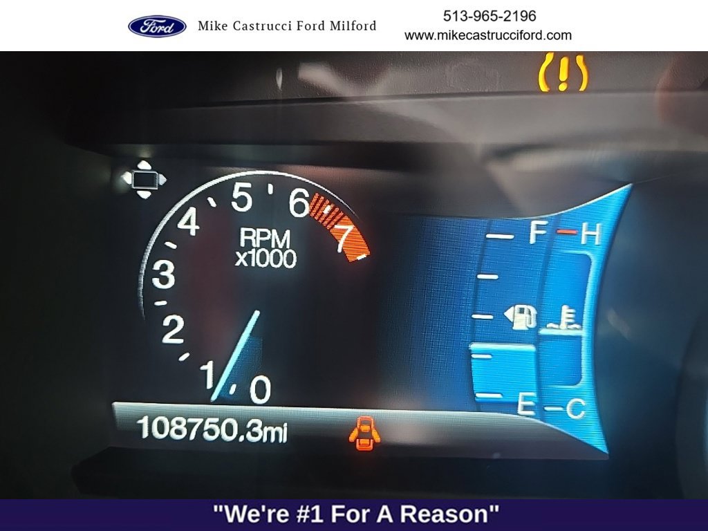 Used 2017 Ford Fusion SE w/ Fusion SE Technology Package FWD image 8