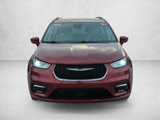 Used 2021 Chrysler Pacifica Touring-L w/ Premium & Safety Sphere Group FWD image 2