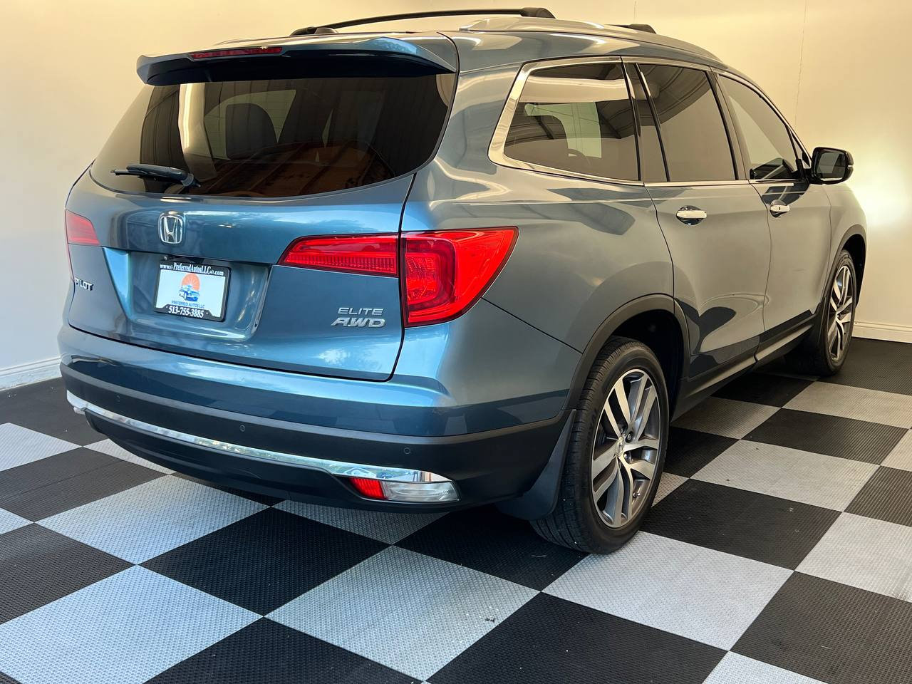 Used 2016 Honda Pilot Elite image 6