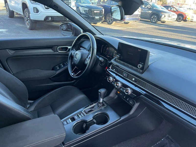 Used 2025 Honda Civic Sport image 9