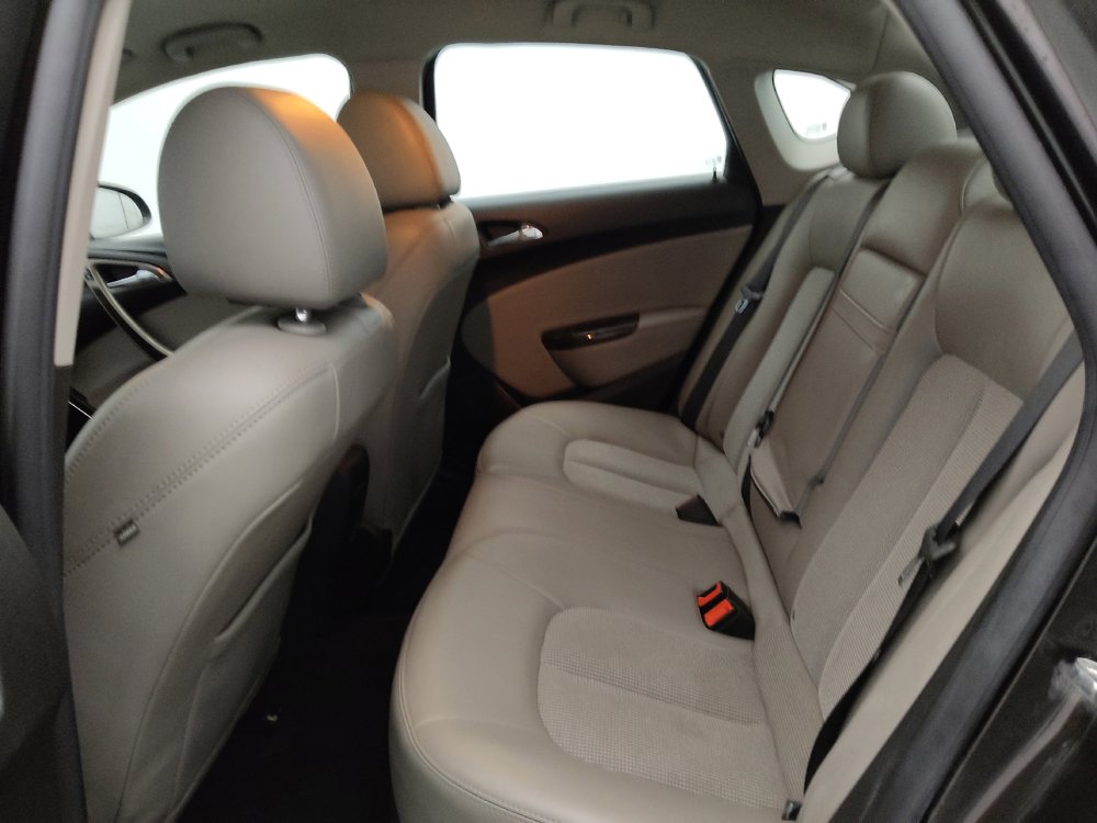 Used 2015 Buick Verano Convenience FWD image 18