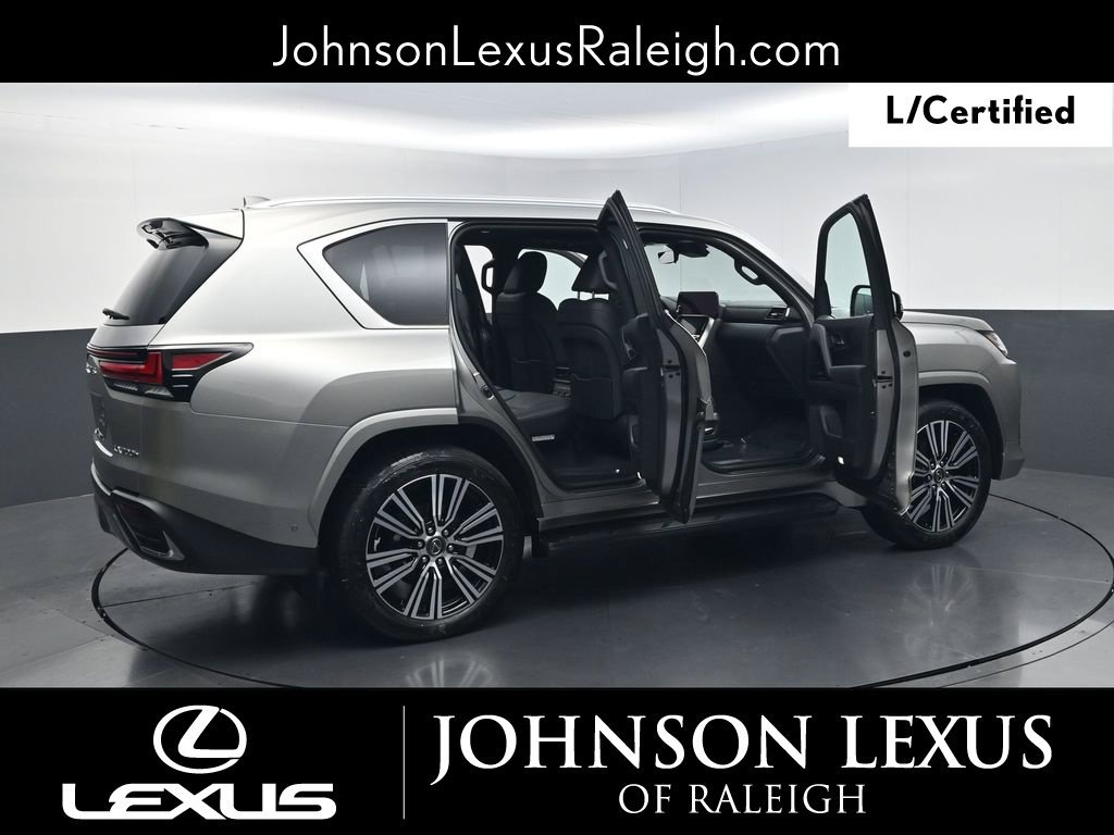 Certified 2025 Lexus LX 700h Luxury AWD/4WD image 31