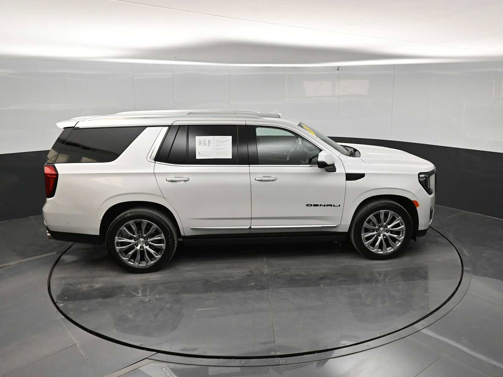 Used 2023 GMC Yukon Denali w/ Denali Reserve Package AWD/4WD image 37