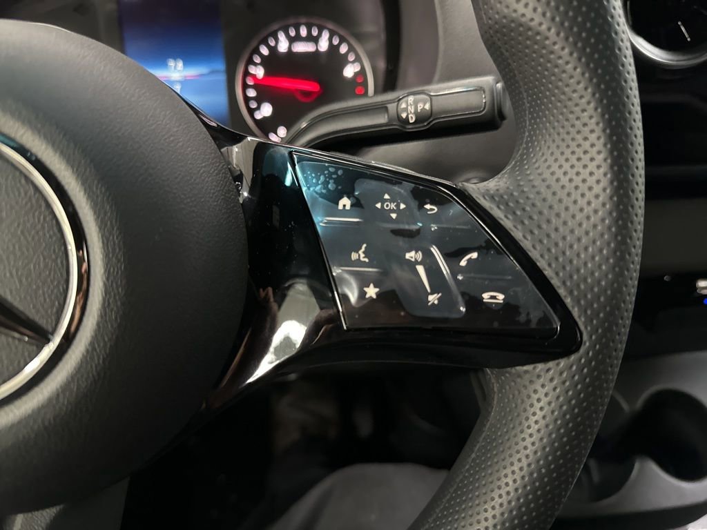 Used 2025 Mercedes-Benz Sprinter 3500 image 32