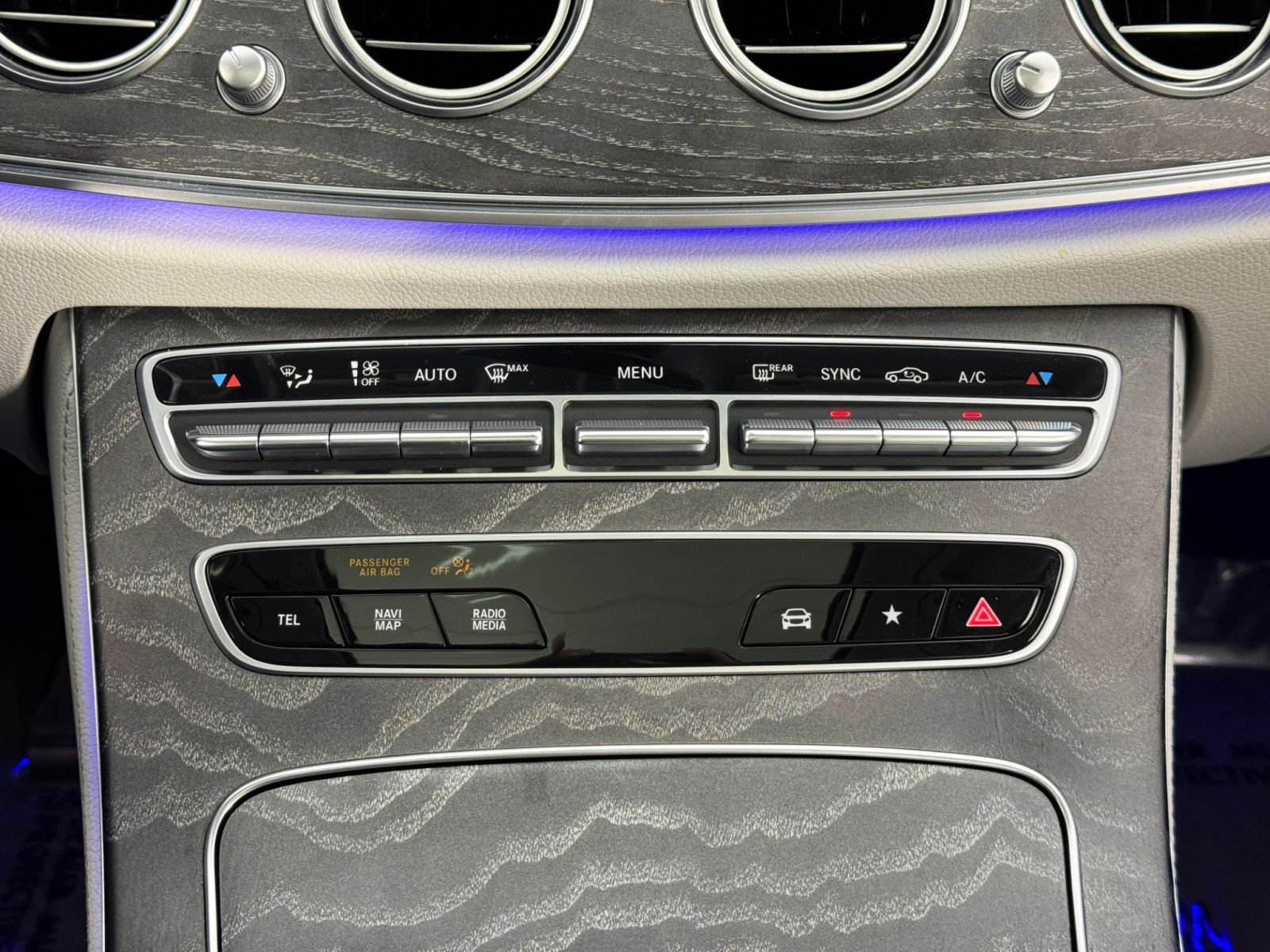 Used 2021 Mercedes-Benz E 350 Sedan w/ Premium Package image 35