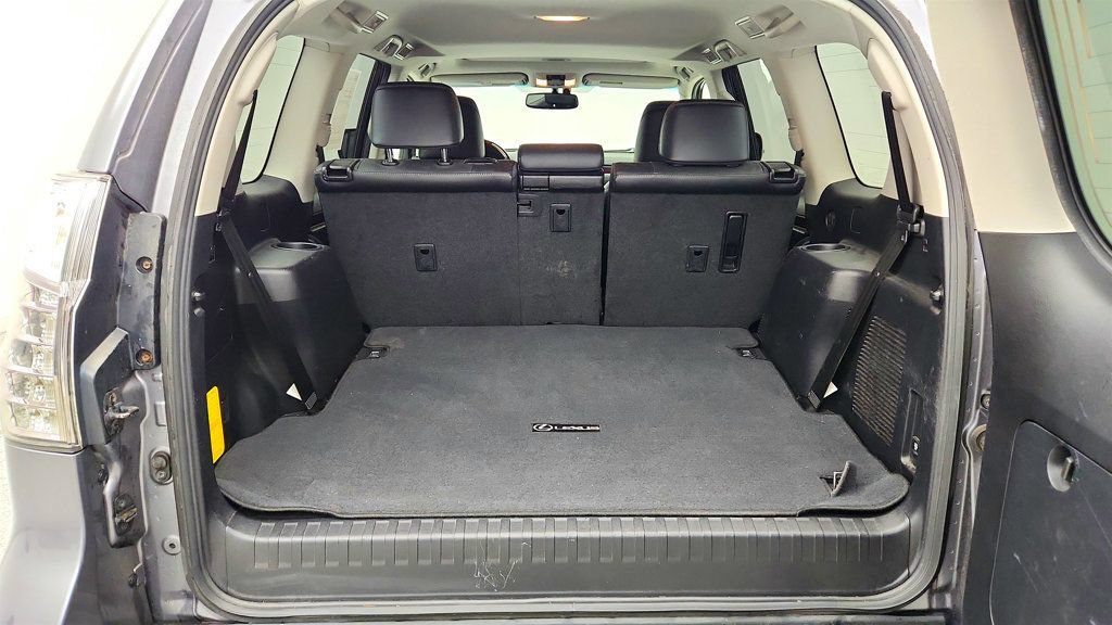 Used 2018 Lexus GX 460 Premium w/ Premium Package AWD/4WD image 23