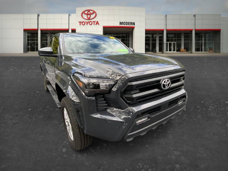 Used 2024 Toyota Tacoma SR5 RWD image 12