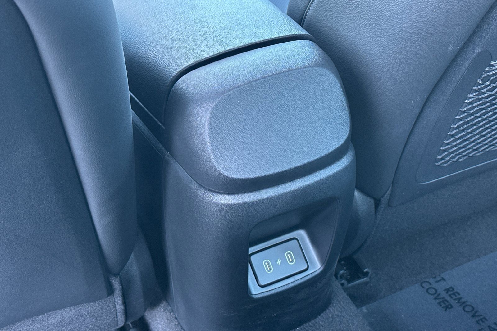 Used 2025 Hyundai Elantra Limited image 14