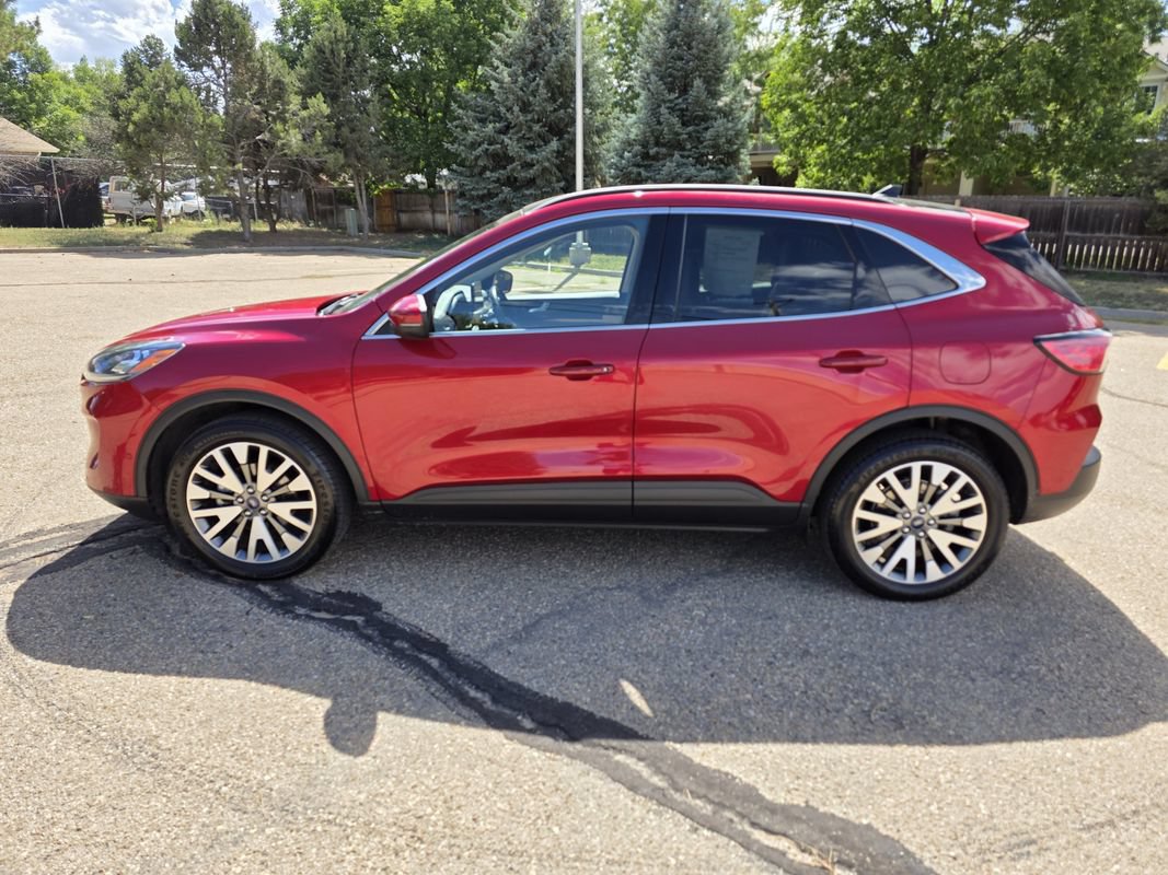 Used 2020 Ford Escape Titanium AWD/4WD image 2
