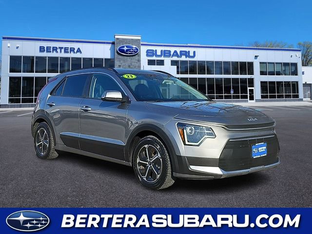 Used 2023 Kia Niro EX w/ EX Cold Weather Package image 1