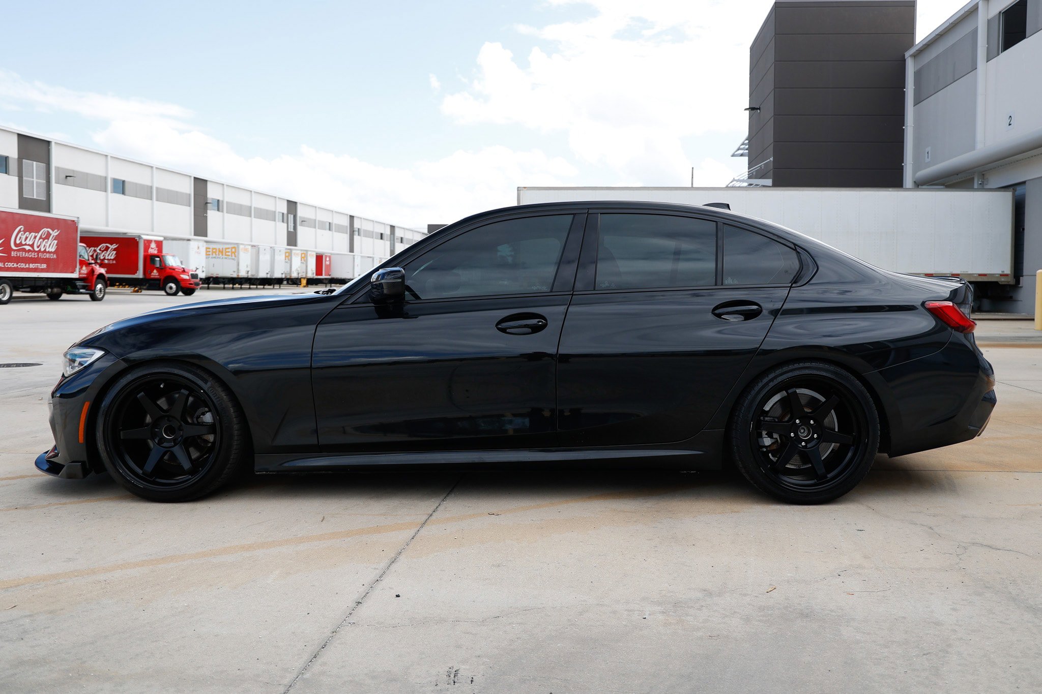 Used 2020 BMW 330i Sedan w/ M Sport Package RWD image 8