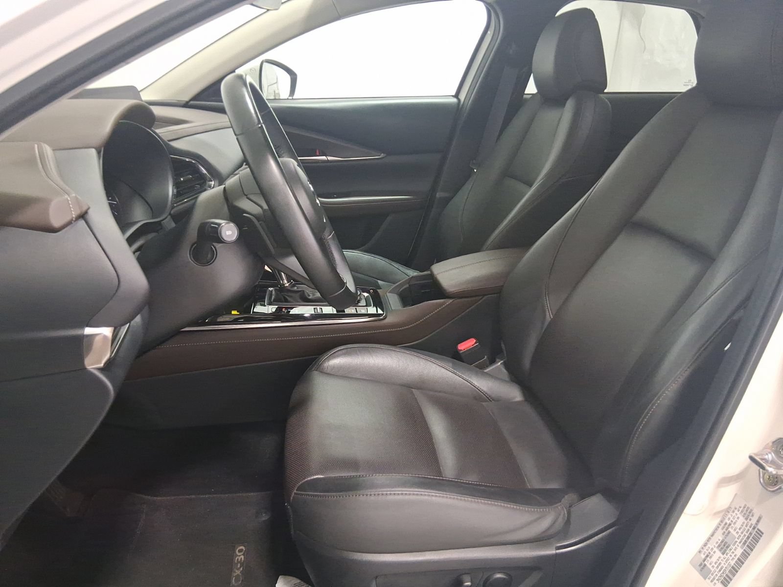 Certified 2025 MAZDA CX-30 AWD 2.5 S w/ Premium Package image 14