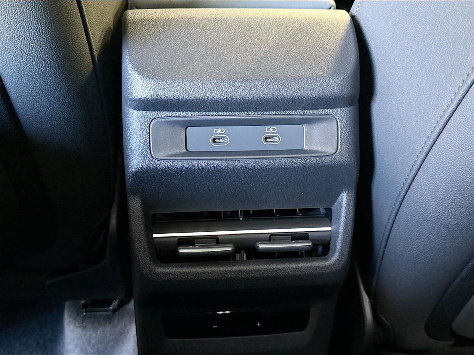 New 2026 Audi Q3 quattro 2.0T image 26