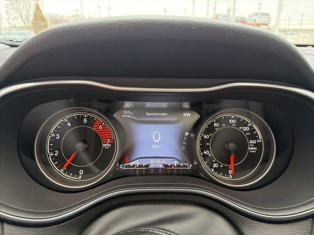 Used 2022 Jeep Cherokee Limited image 14