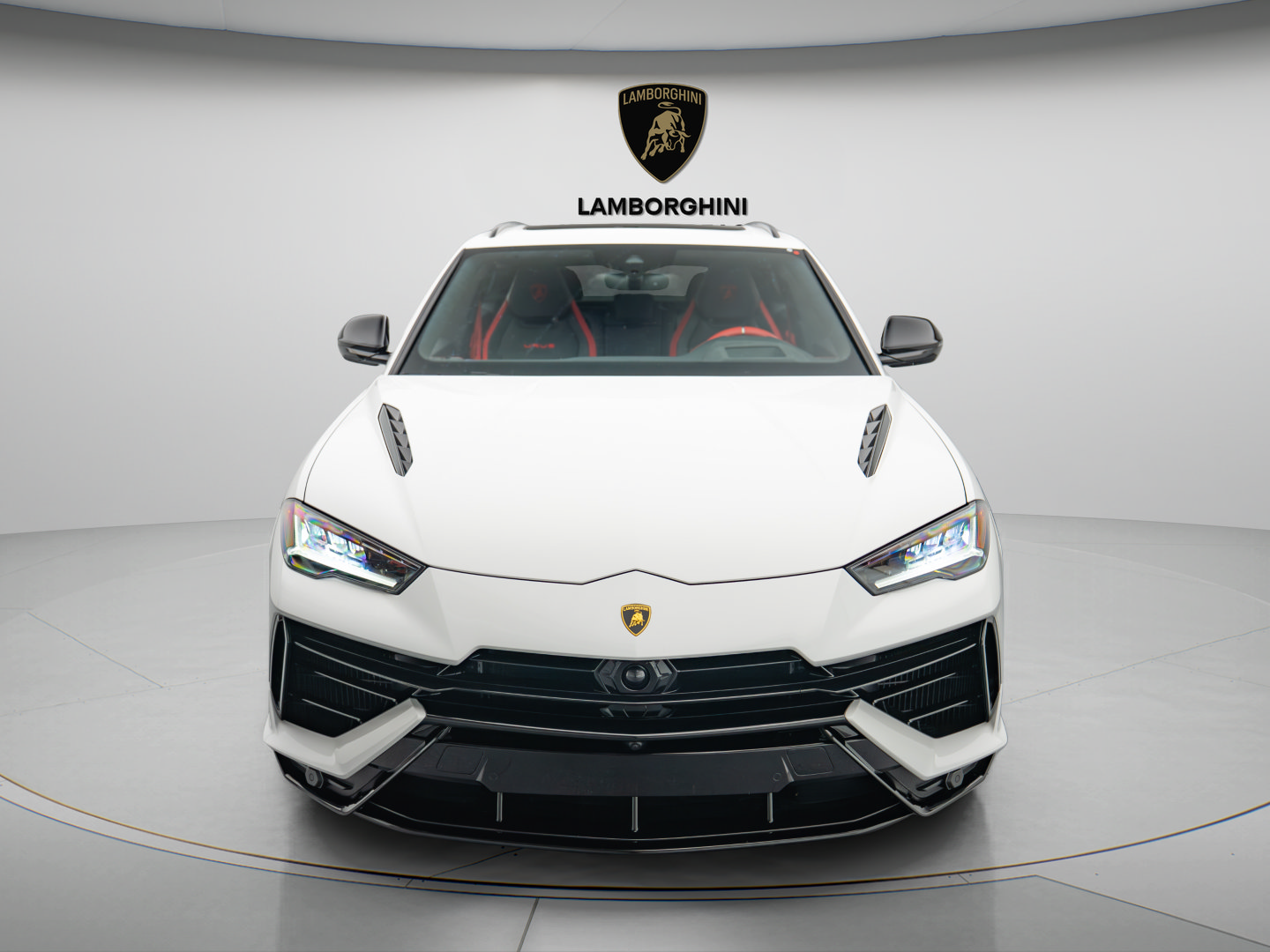 Used 2024 Lamborghini Urus S AWD/4WD image 2