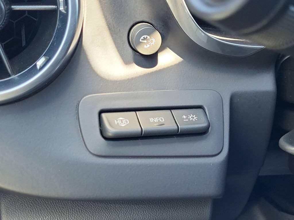 Used 2016 Chevrolet Camaro LT RWD image 34
