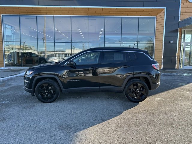 Used 2018 Jeep Compass Latitude w/ Safe & Security Group image 9