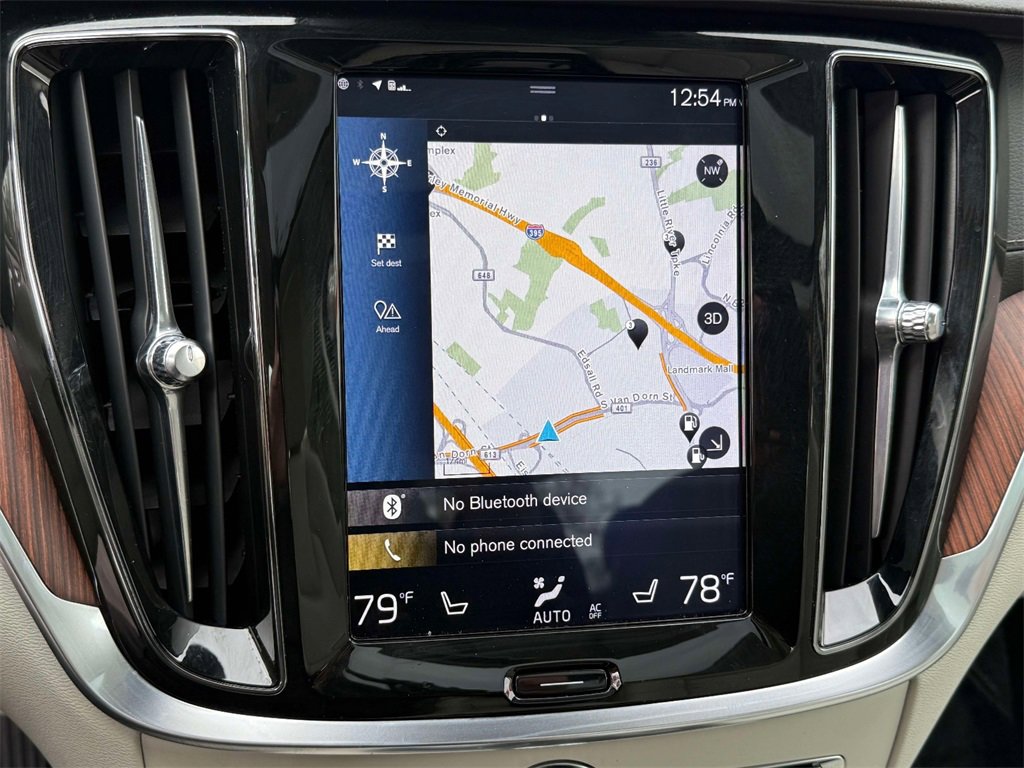 Used 2019 Volvo S60 T8 Inscription image 6