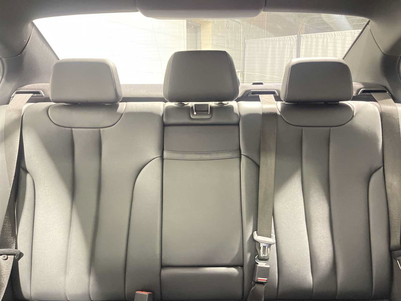 Used 2018 BMW 530e xDrive AWD/4WD image 24
