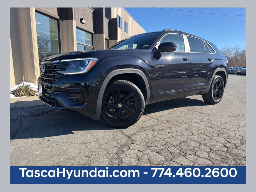 Used 2025 Volkswagen Atlas Cross Sport SEL R-Line image 1