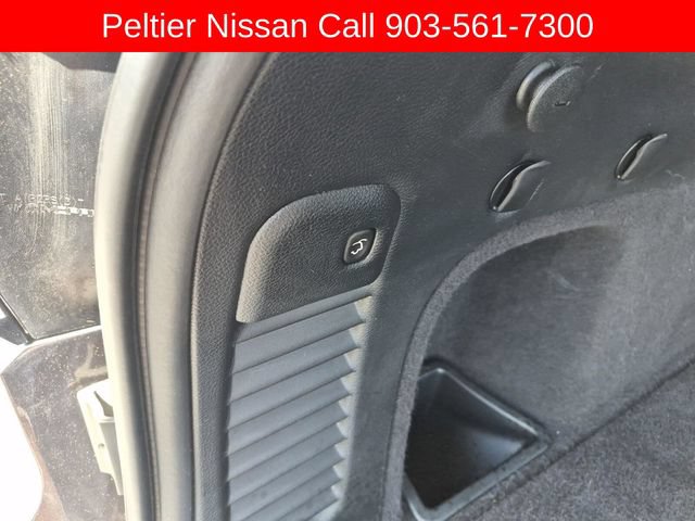 Used 2020 Jeep Grand Cherokee Altitude RWD image 9