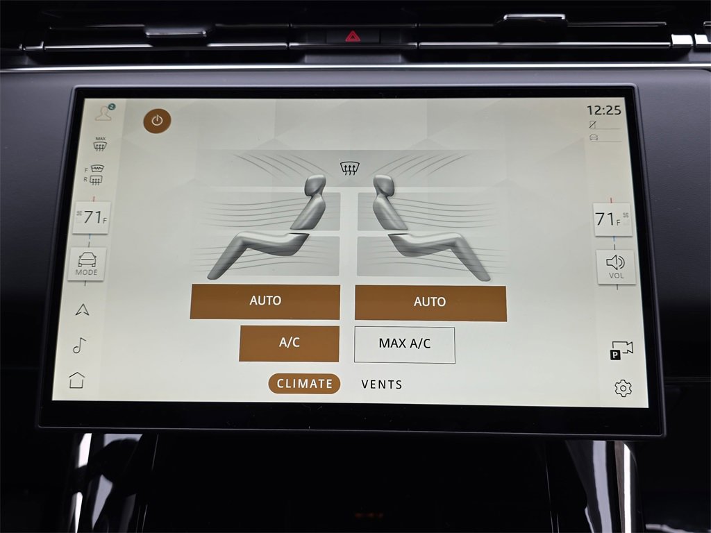 Used 2024 Land Rover Range Rover Sport SE image 24