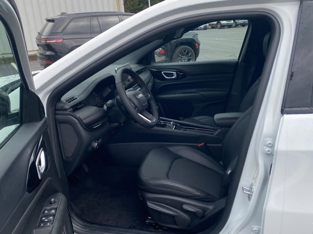 New 2026 Jeep Compass Latitude image 15