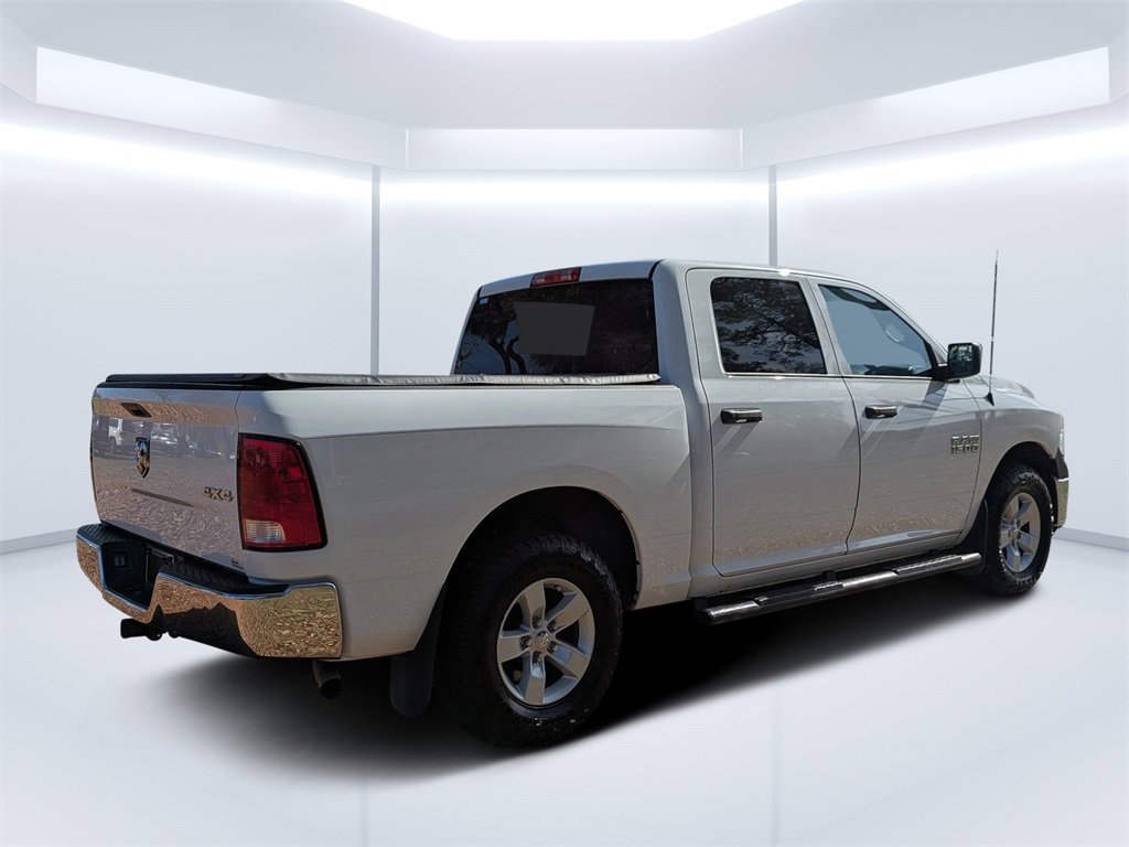 Used 2016 RAM 1500 ST w/ SXT Appearance Group image 4