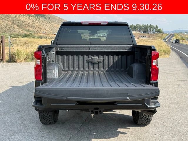 New 2026 Chevrolet Silverado 1500 Custom Trail Boss w/ Dark Appearance Package AWD/4WD image 5