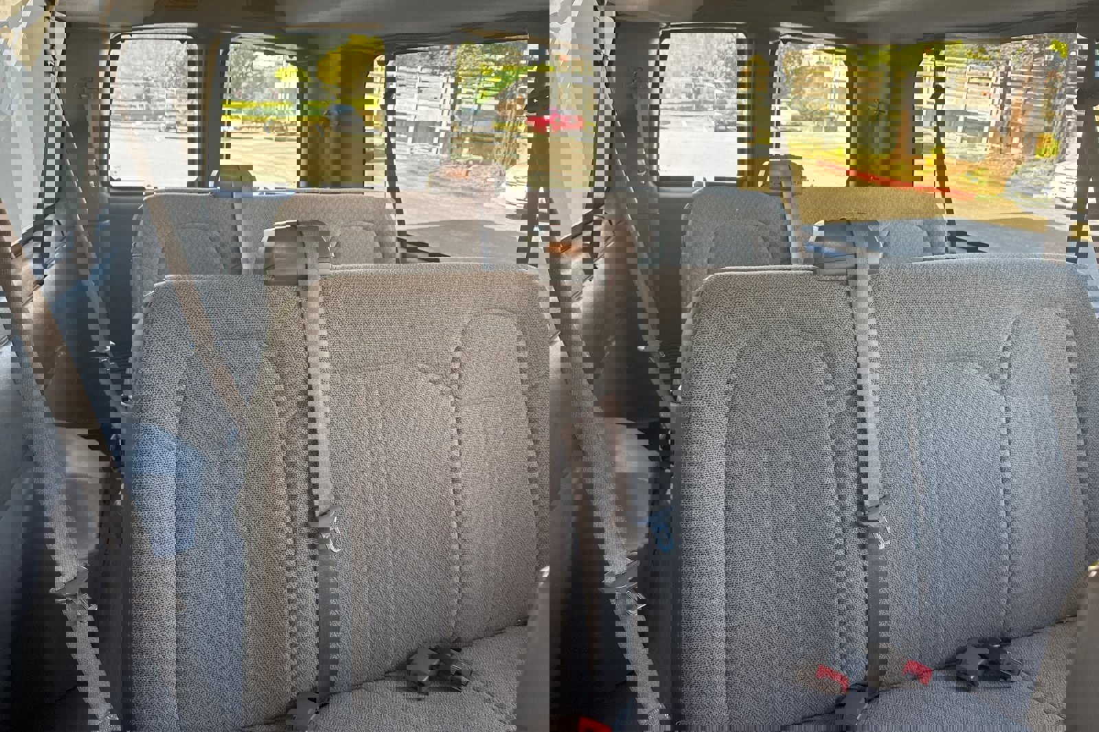 Used 2018 GMC Savana 3500 LT w/ LT Preferred Equipment Group image 16