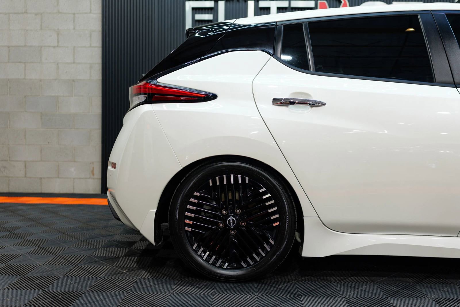 Used 2023 Nissan Leaf SV Plus image 10