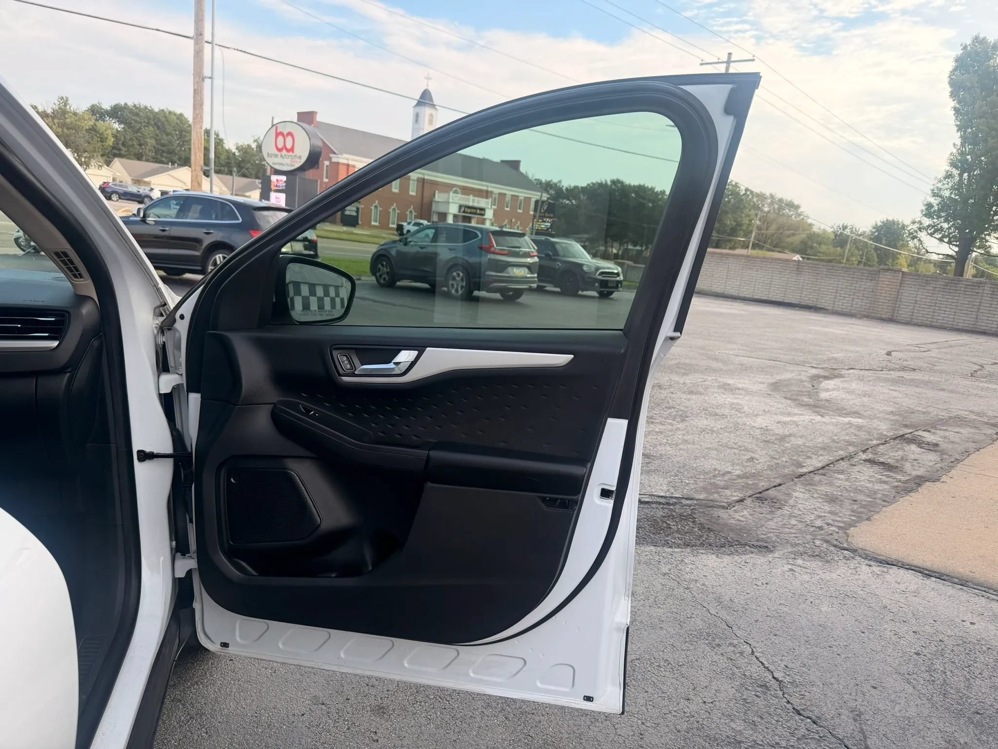 Used 2020 Ford Escape SEL AWD/4WD image 26