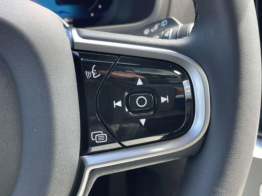 New 2026 Volvo XC90 T8 Ultra w/ Protection Package Premier image 12