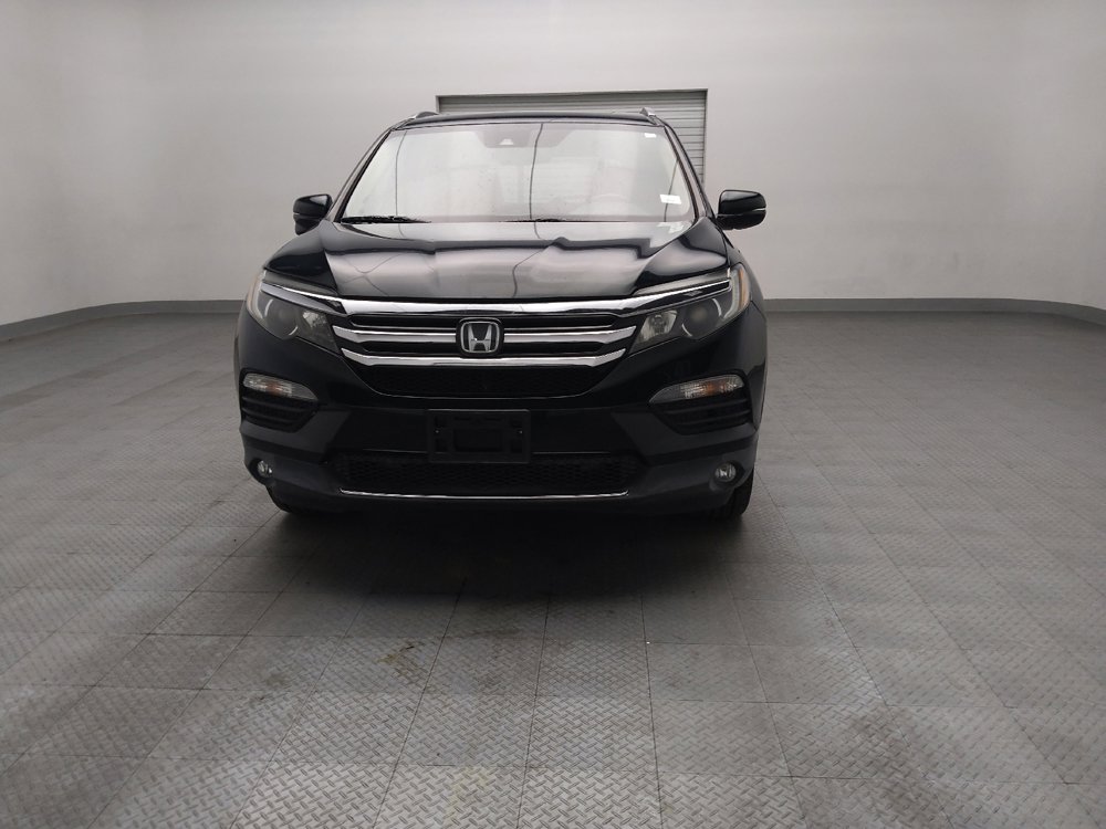 Used 2017 Honda Pilot Touring image 15