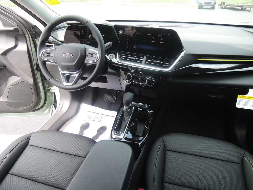 New 2026 Chevrolet Trax ACTIV w/ Driver Confidence Package FWD image 31