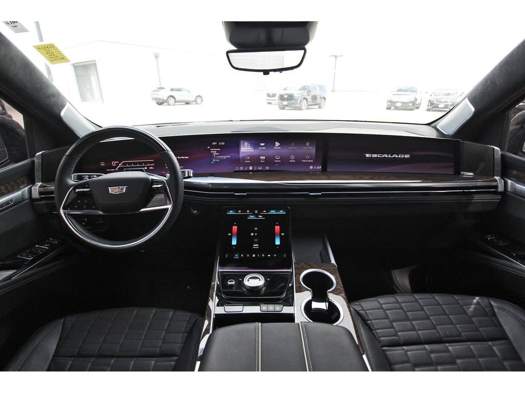 Certified 2025 Cadillac Escalade ESV Sport Platinum image 9