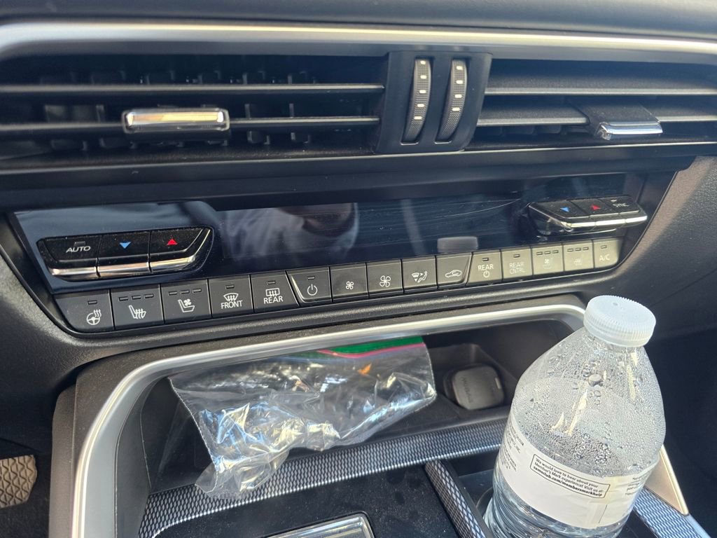 Used 2024 MAZDA CX-90 Plug-In Hybrid w/ Premium Plus image 13