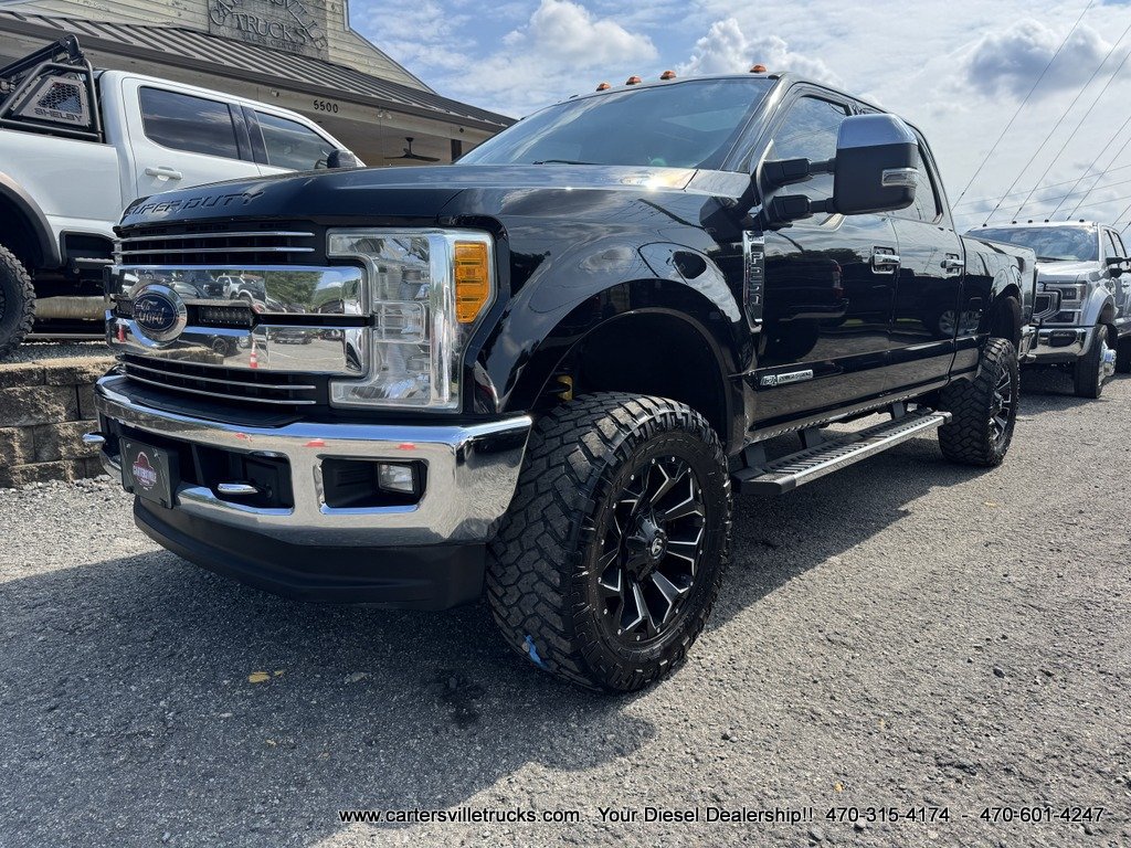 Used 2017 Ford F250 Lariat w/ Chrome Package AWD/4WD image 2