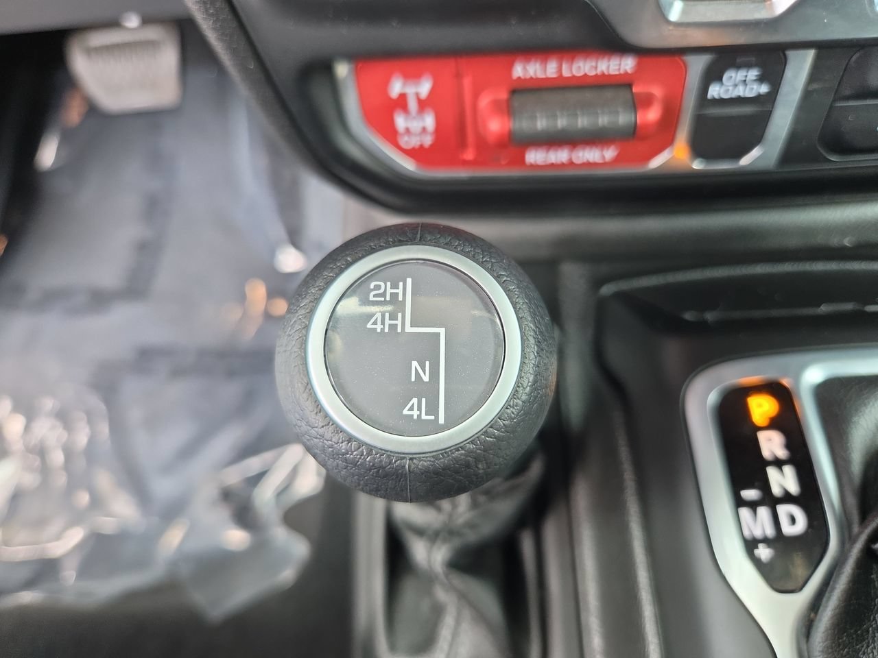 Certified 2025 Jeep Wrangler Sport AWD/4WD image 26